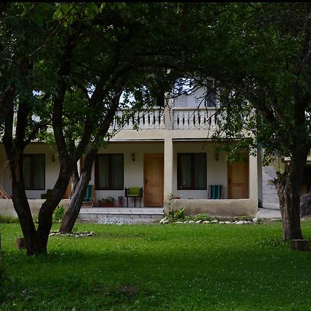 Garden House Mestia Exterior photo